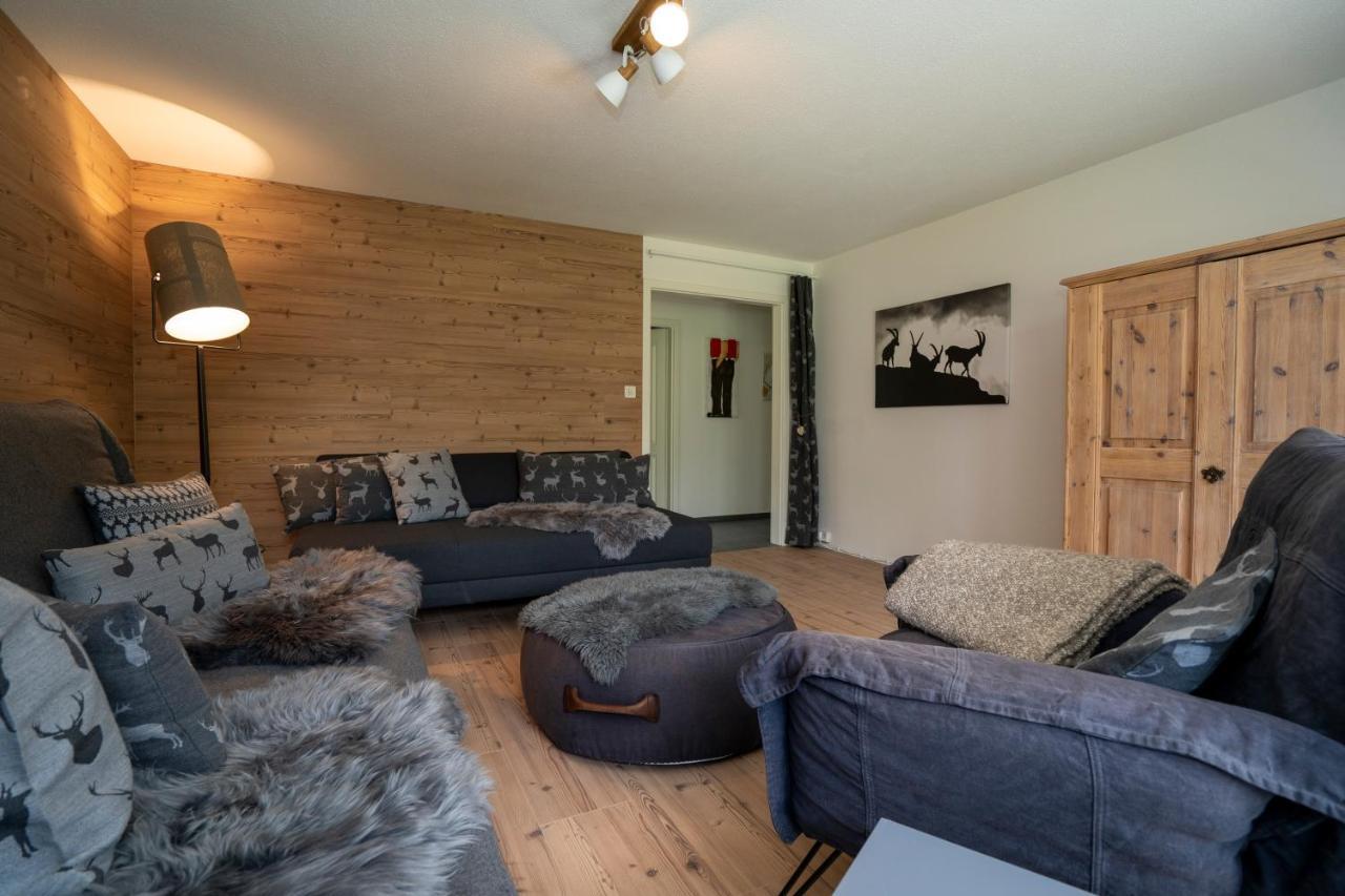 Aaa Chalet Allegra Rojo With Mountain View Scuol Eksteriør billede